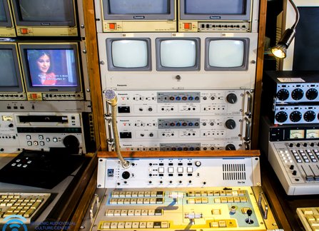 Panasonic Tv studio control room WJ-5500 Special Effects Generator