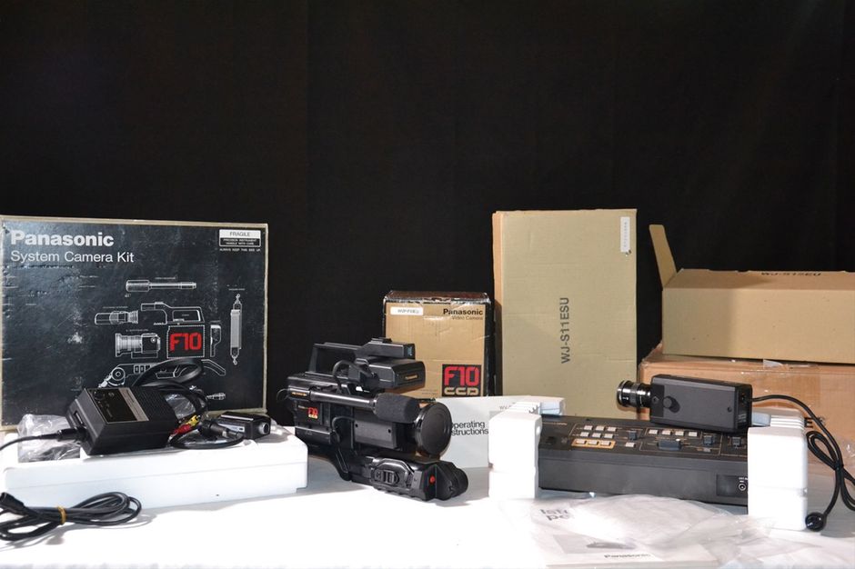 Vintage Panasonic F10 Videocameras + WJ-S1 Mixer Boxed

The Panasonic F10 camera was called a 