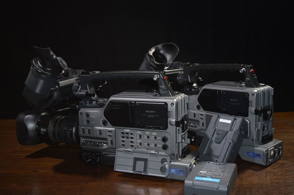 Vintage Sony DSR-250.
With the stability of its shoulder mount design, light weight, and long list of innovative and convenience features, it is no wonder the Sony DSR-250 Camcorder has become the prototypical event-video production camera for shooters big and small.  The DSR-250 can record in the professional DVCAM format or the consumer DV format, and it accepts both large and small cassettes for a maximum recording time greater than 3 hours.

Sony's equipped the DSR-250 with three 1/3